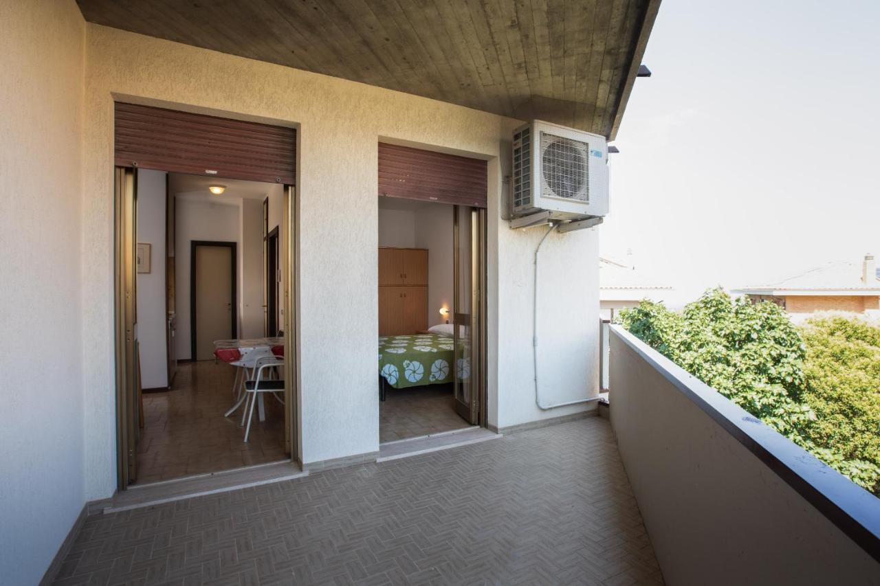 Il Gabbiano Residence เคียนเชียโนแตร์เม ภายนอก รูปภาพ